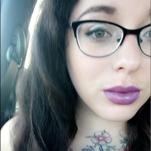 Meet your Posher, Katrina